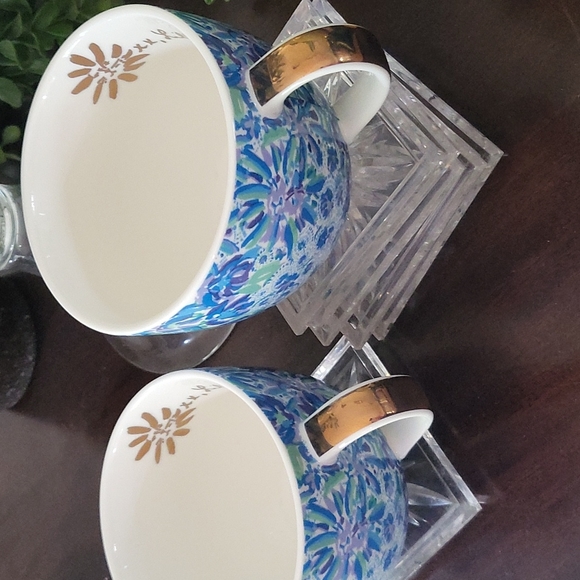 Lily Pulitzer mugs - Picture 4 of 4